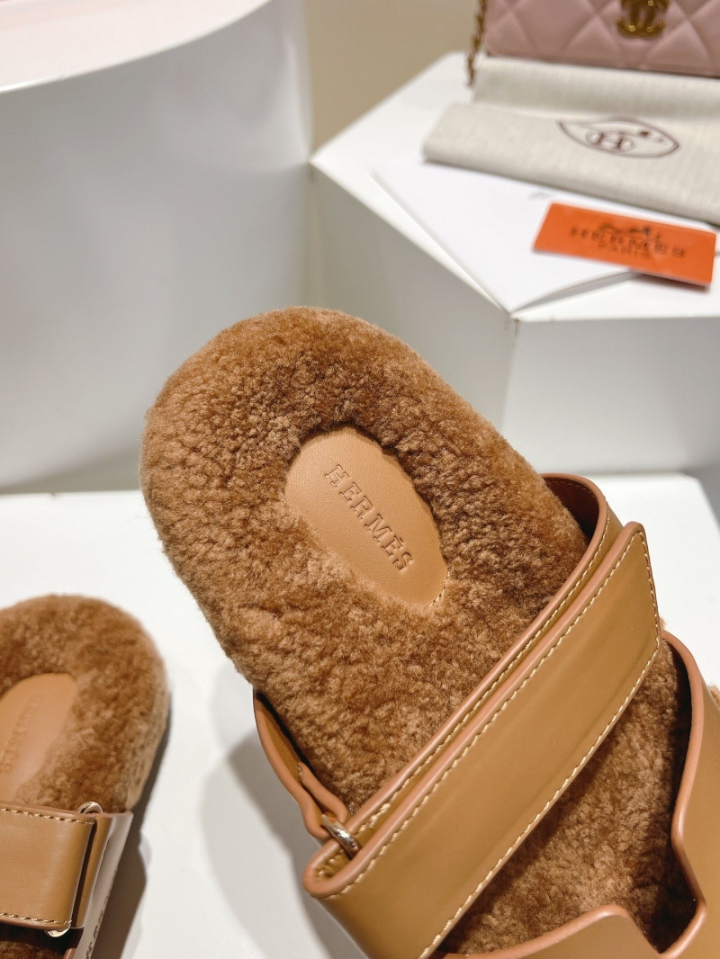 Hermes Slippers